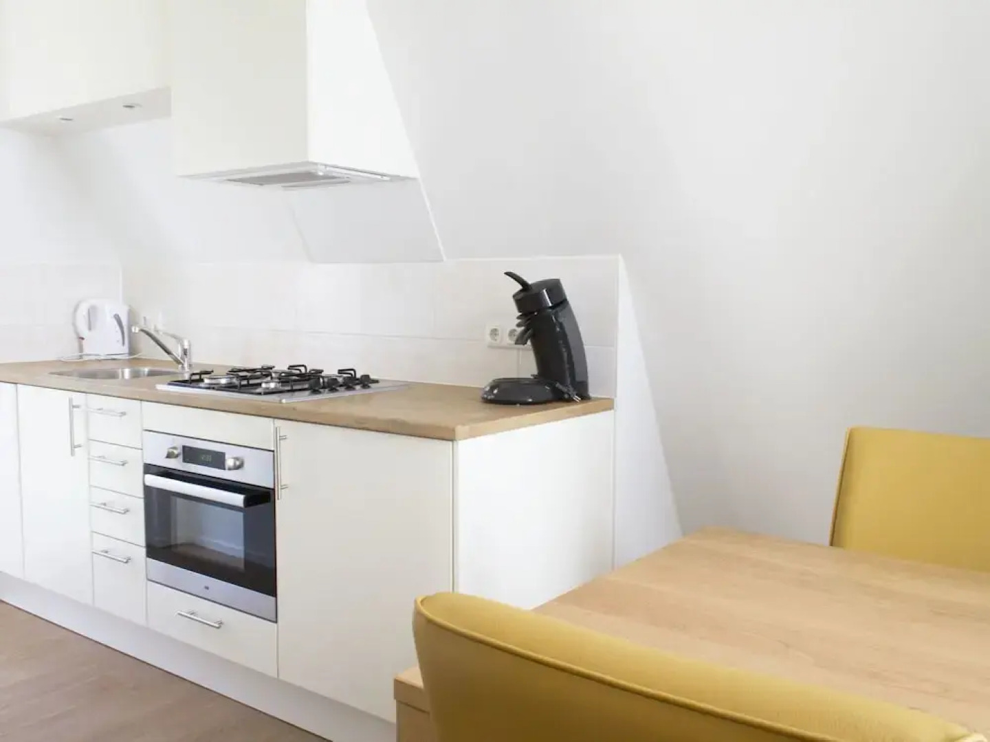 Forest-edge Family Bungalow