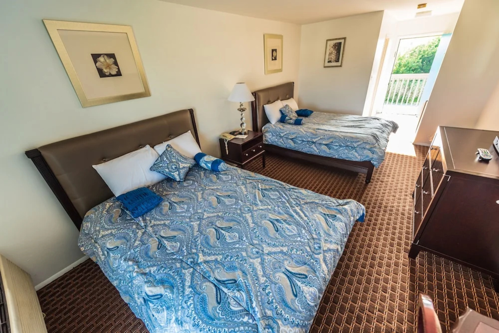 Rodeway Inn at Somers Cove Marina