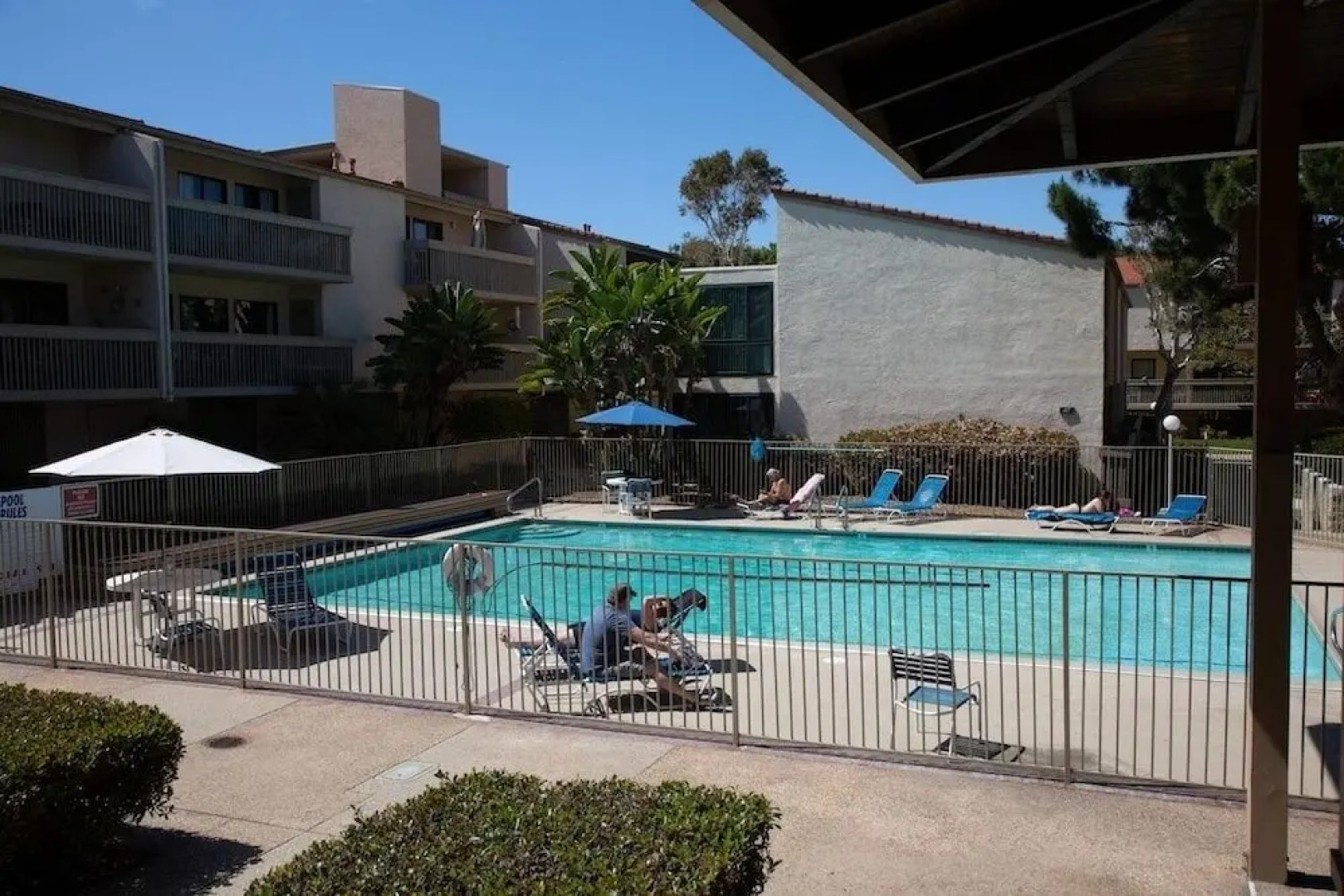 Sbtc324 2 Bedroom Condo by RedAwning