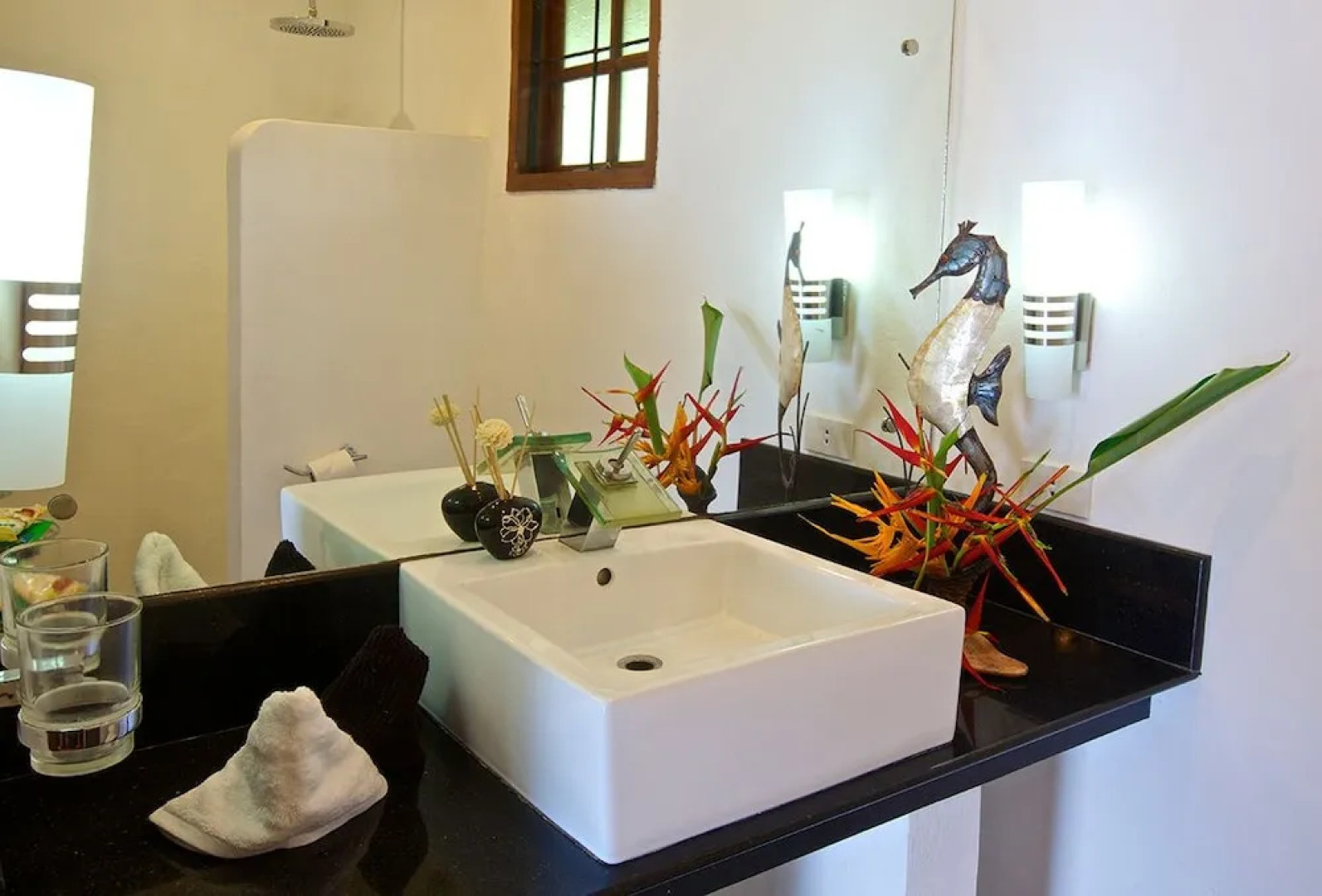 Fish Unlimited Beach & Dive Resort