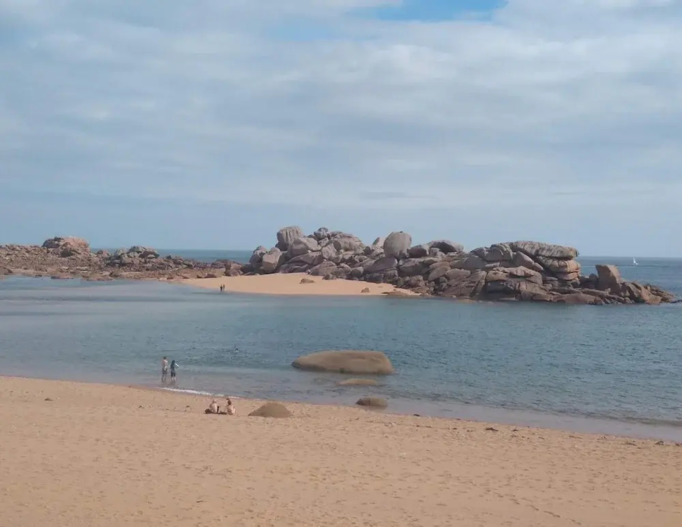 Stone House Pleumeur-bodou Near Pink Beaches