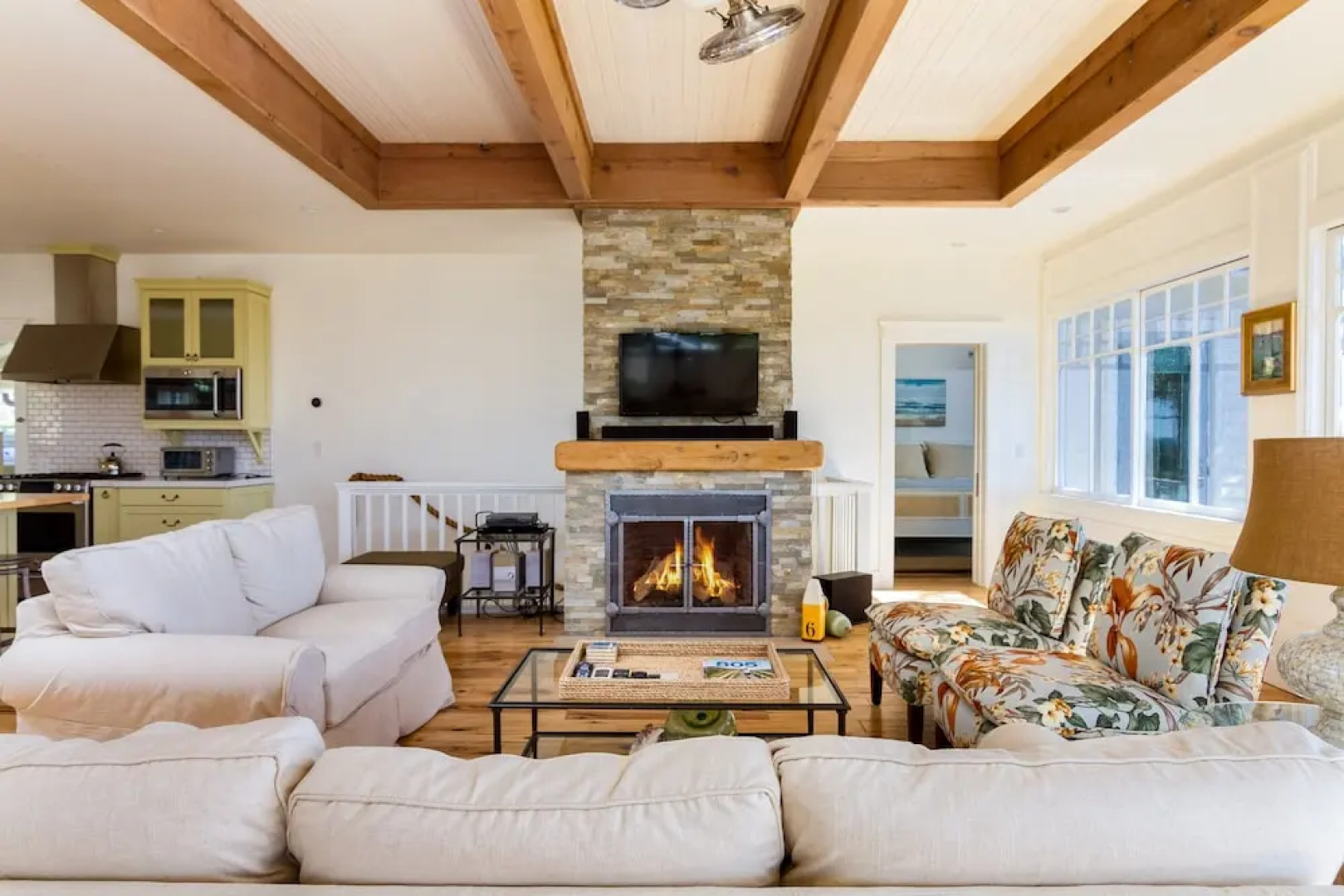 3br W/ Hot Tub, Patio & Ocean View, Close To Beach 3 Bedroom Home