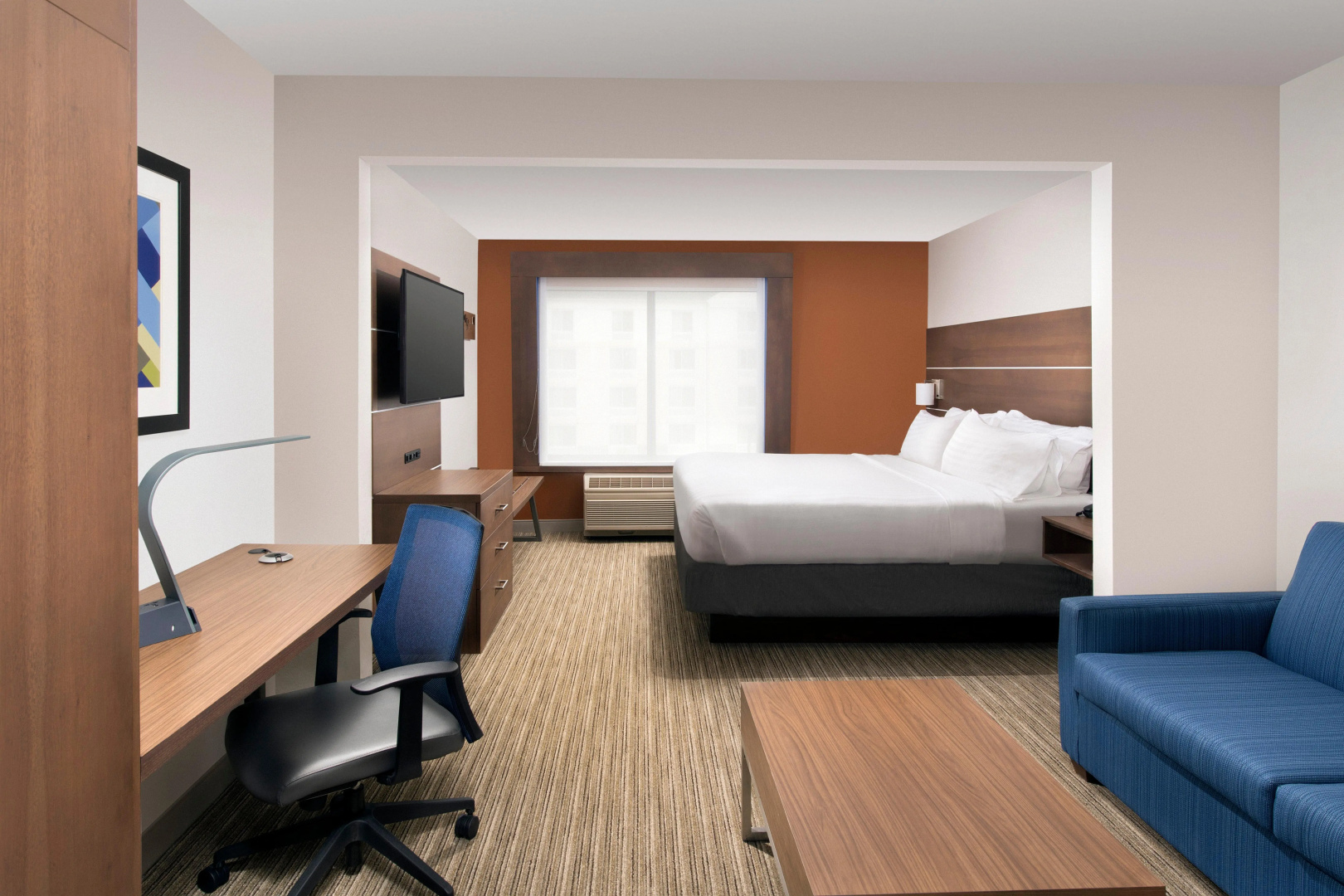 Holiday Inn Express & Suites Baltimore - BWI Airport North by IHG