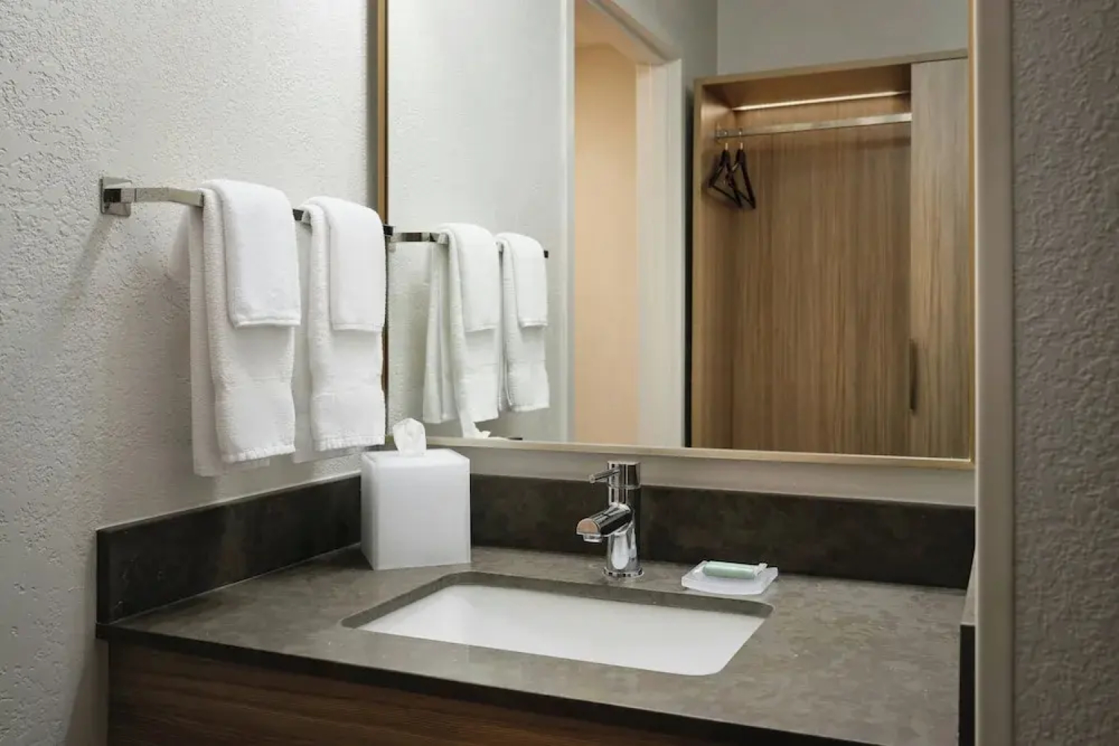Fairfield Inn & Suites By Marriott - Brunswick