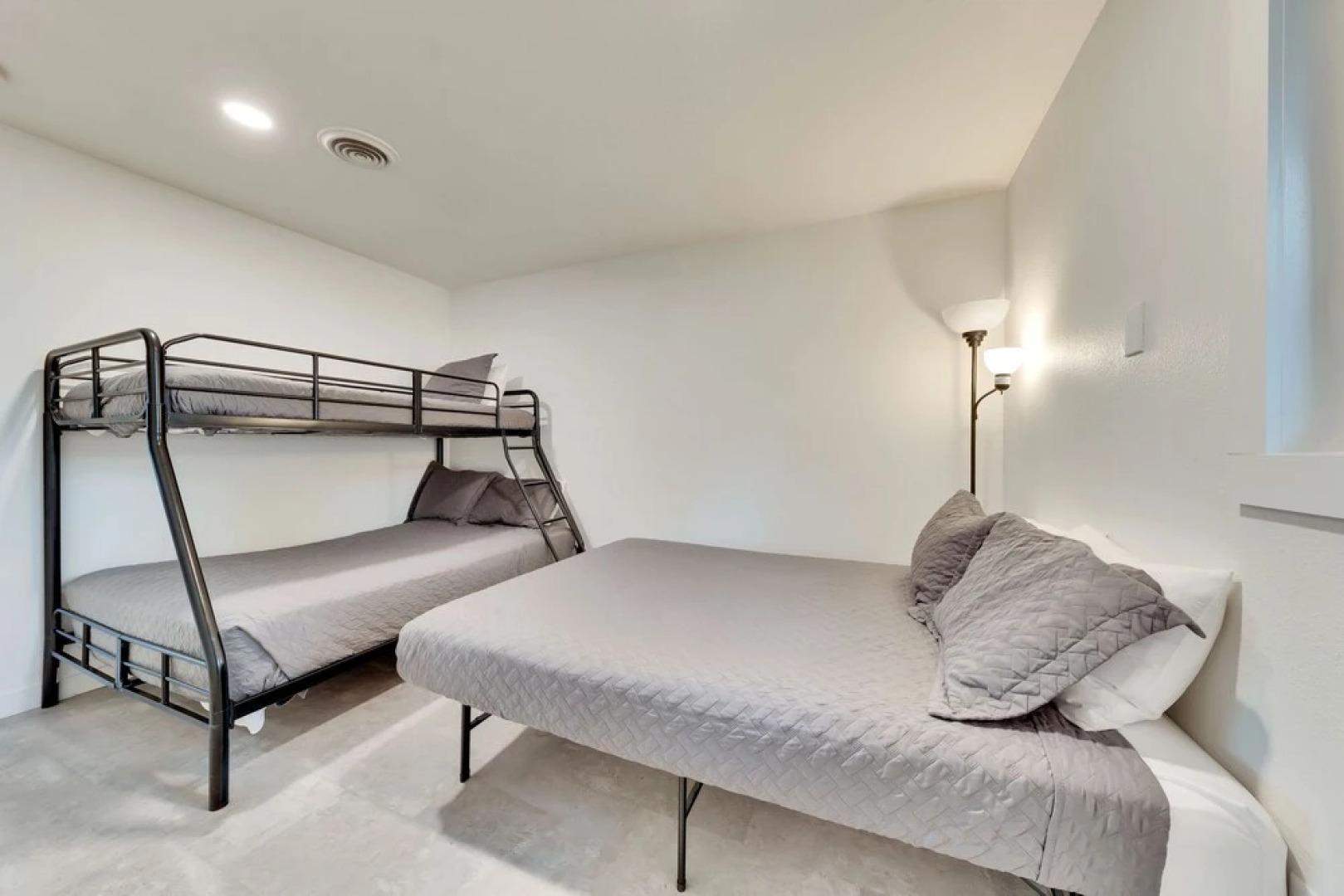 Beach House 2 on Lake LBJ - Sleeps 24