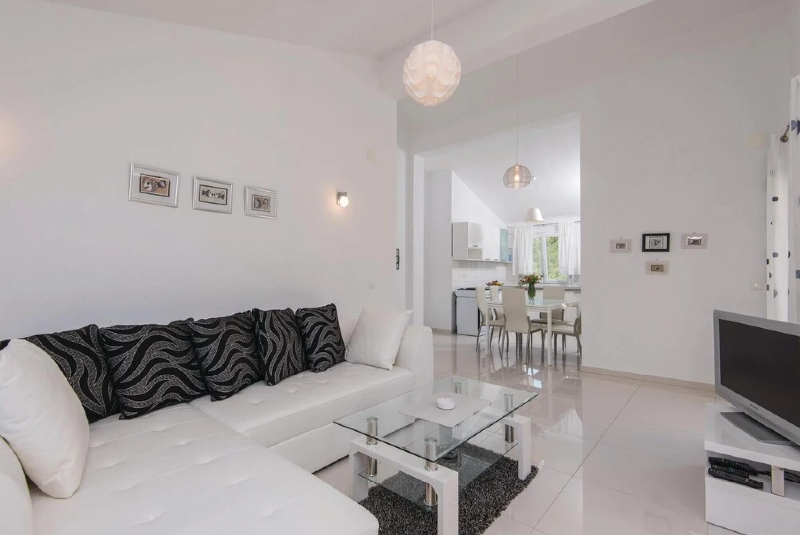 Awesome Home in Brna With 4 Bedrooms and Wifi