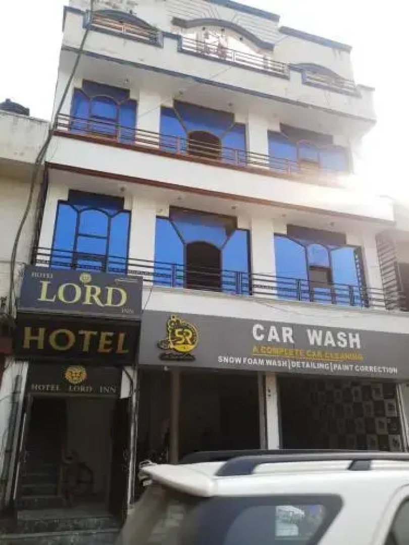 Hotel Lord Inn