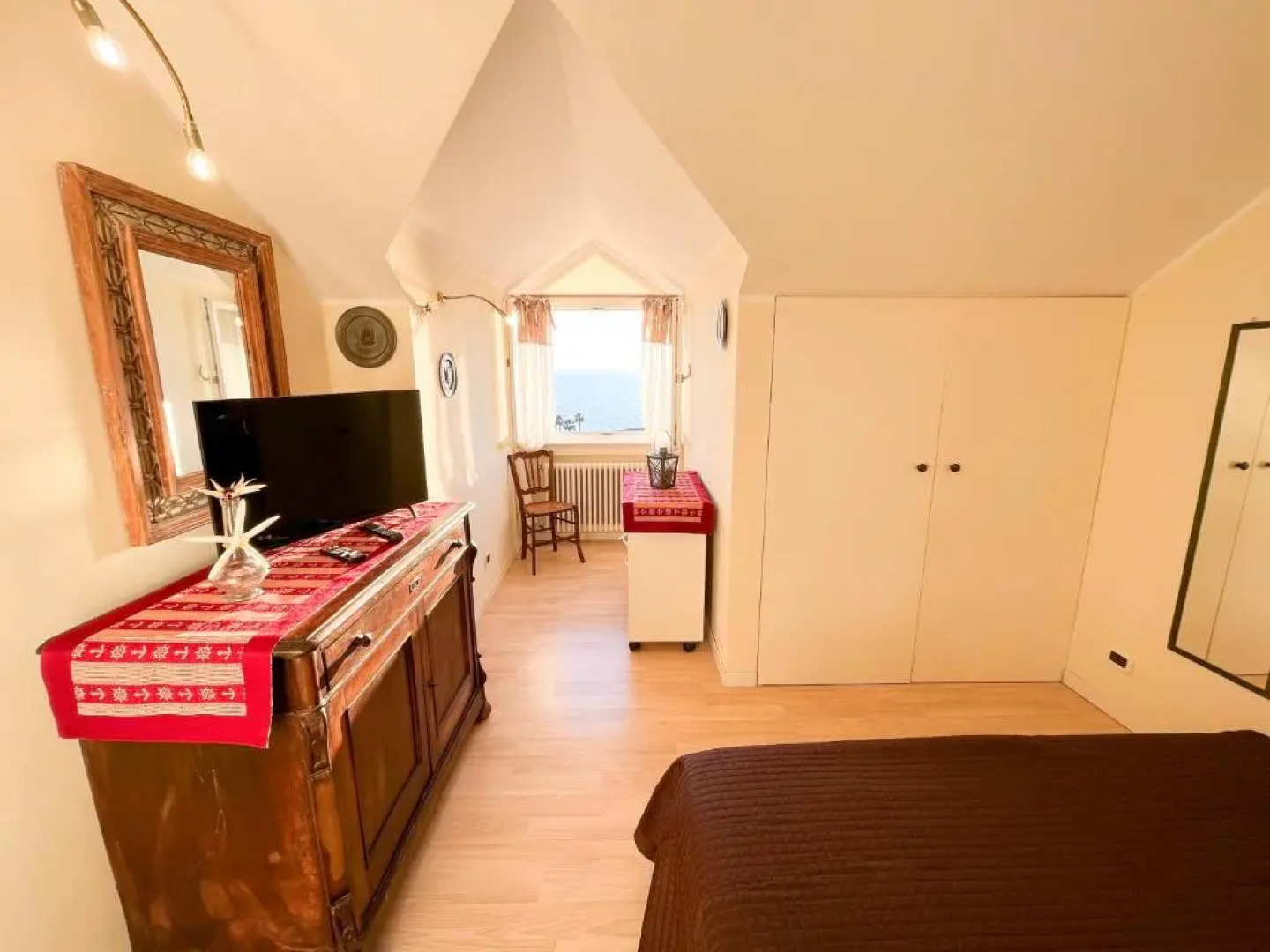 H11 Finestra Sul Mare - Santo Stefano