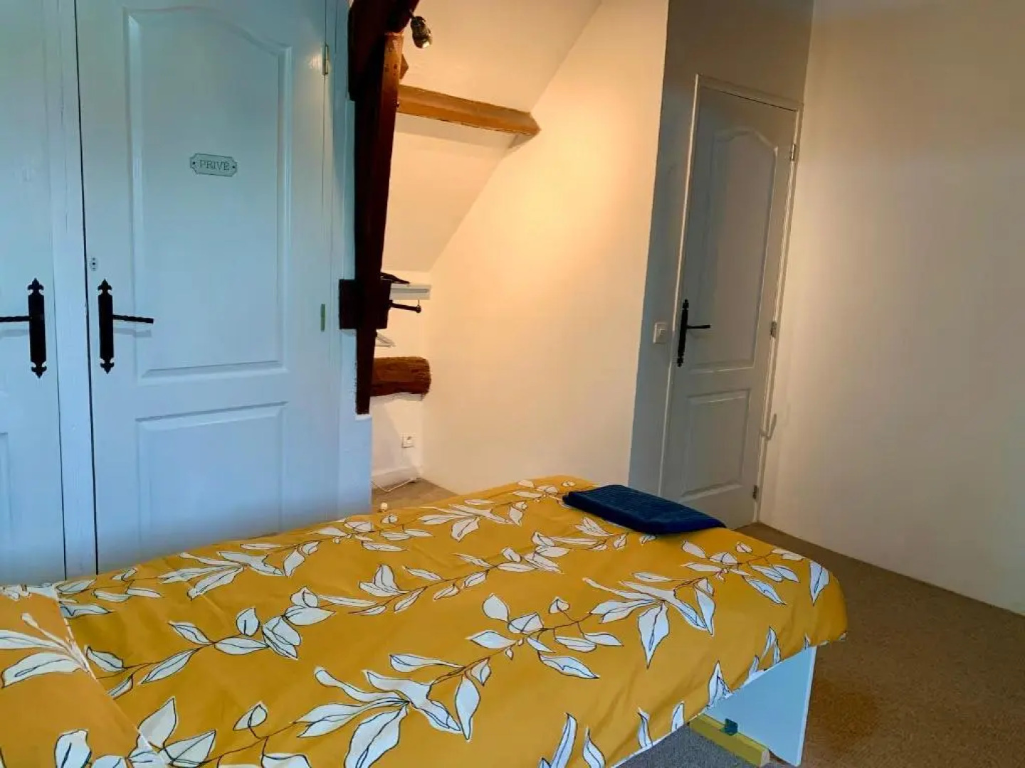 Le Bas Chesnay Chambres D'Hotes Domfront en Poiraie