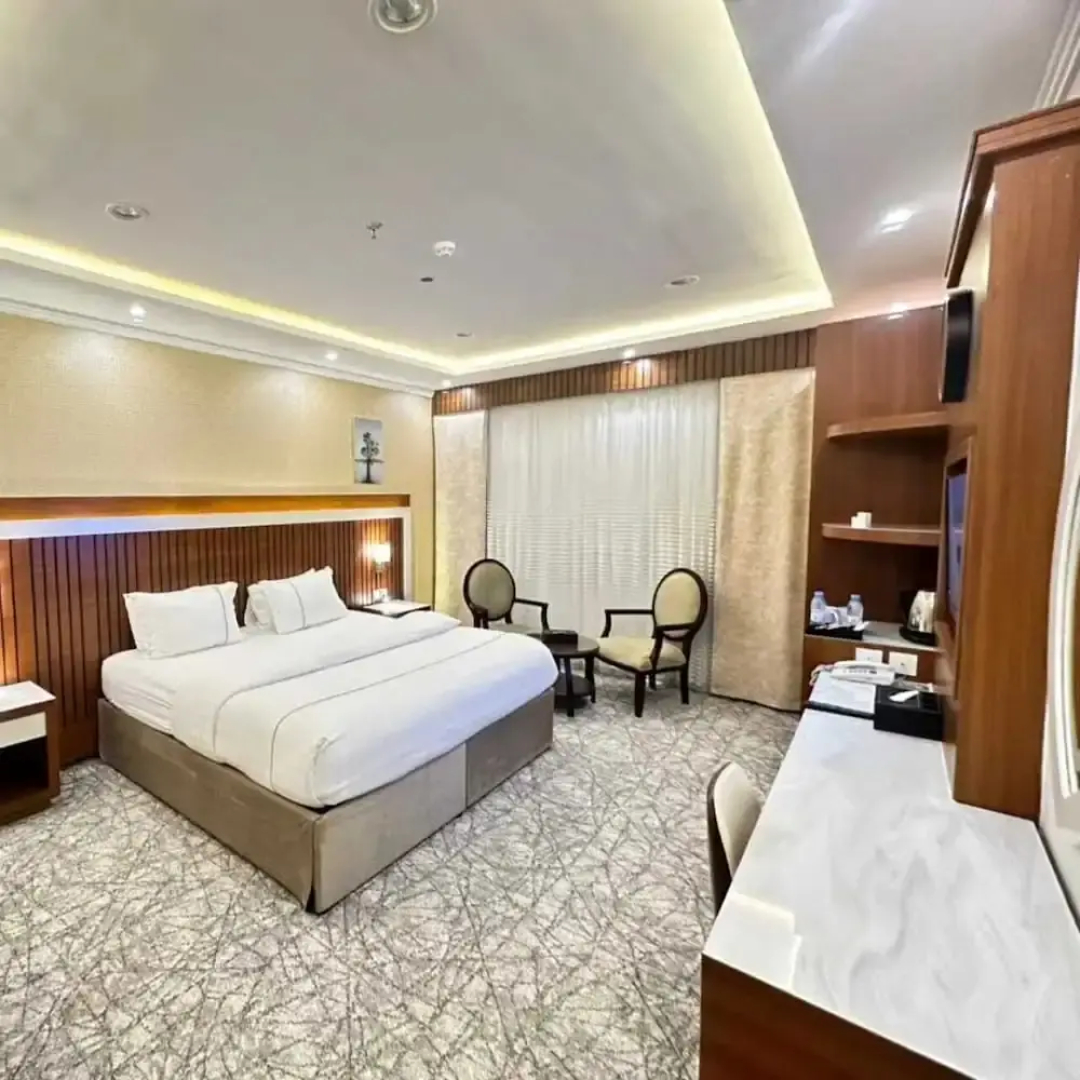 Hyatt town 1