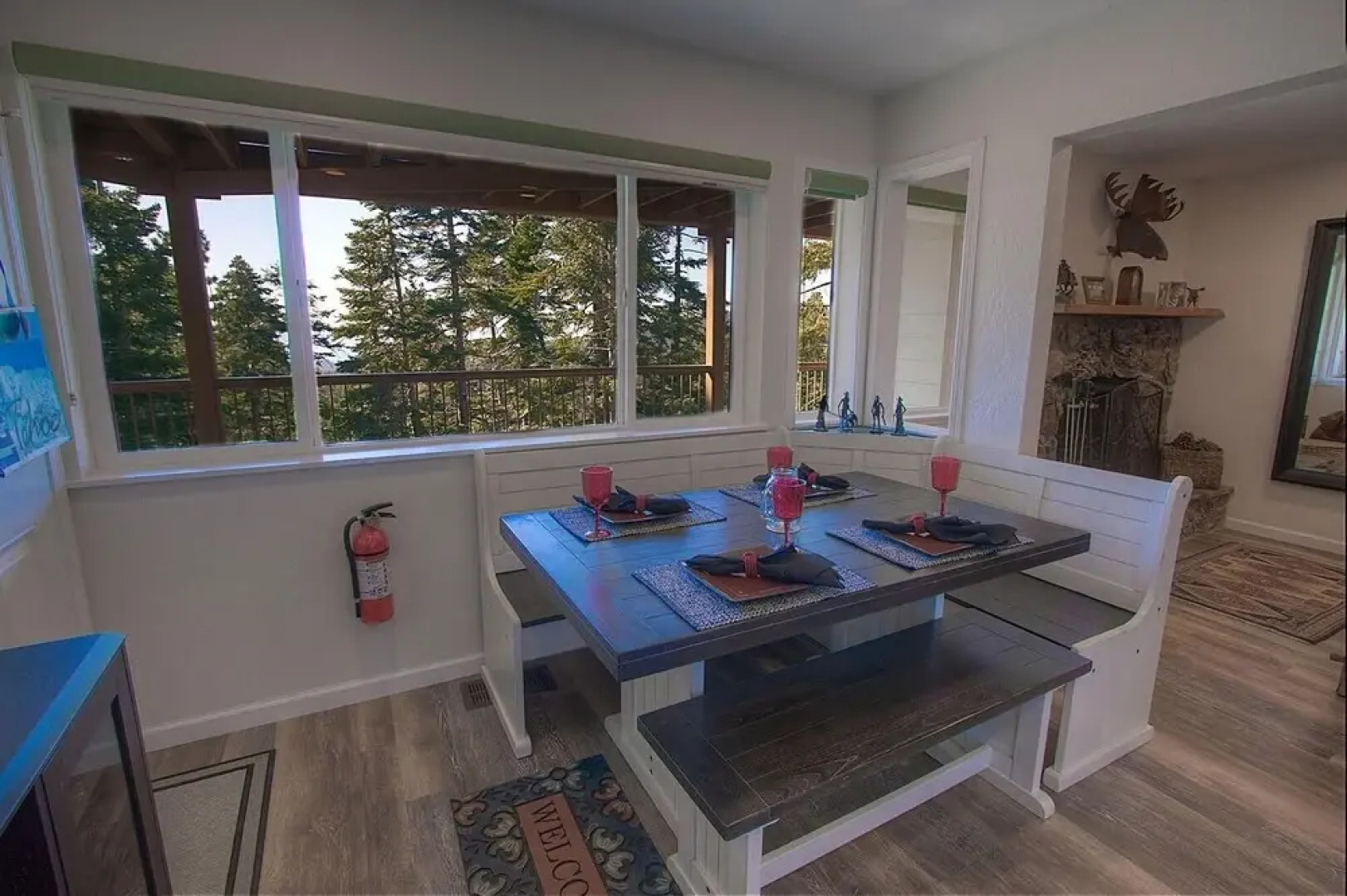 Awesome Dawson 1 Bedroom Condo by RedAwning