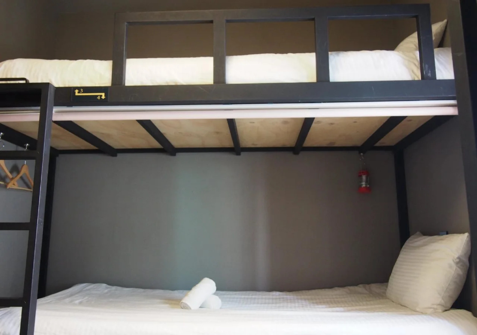 The Bay Guesthouse - Hostel