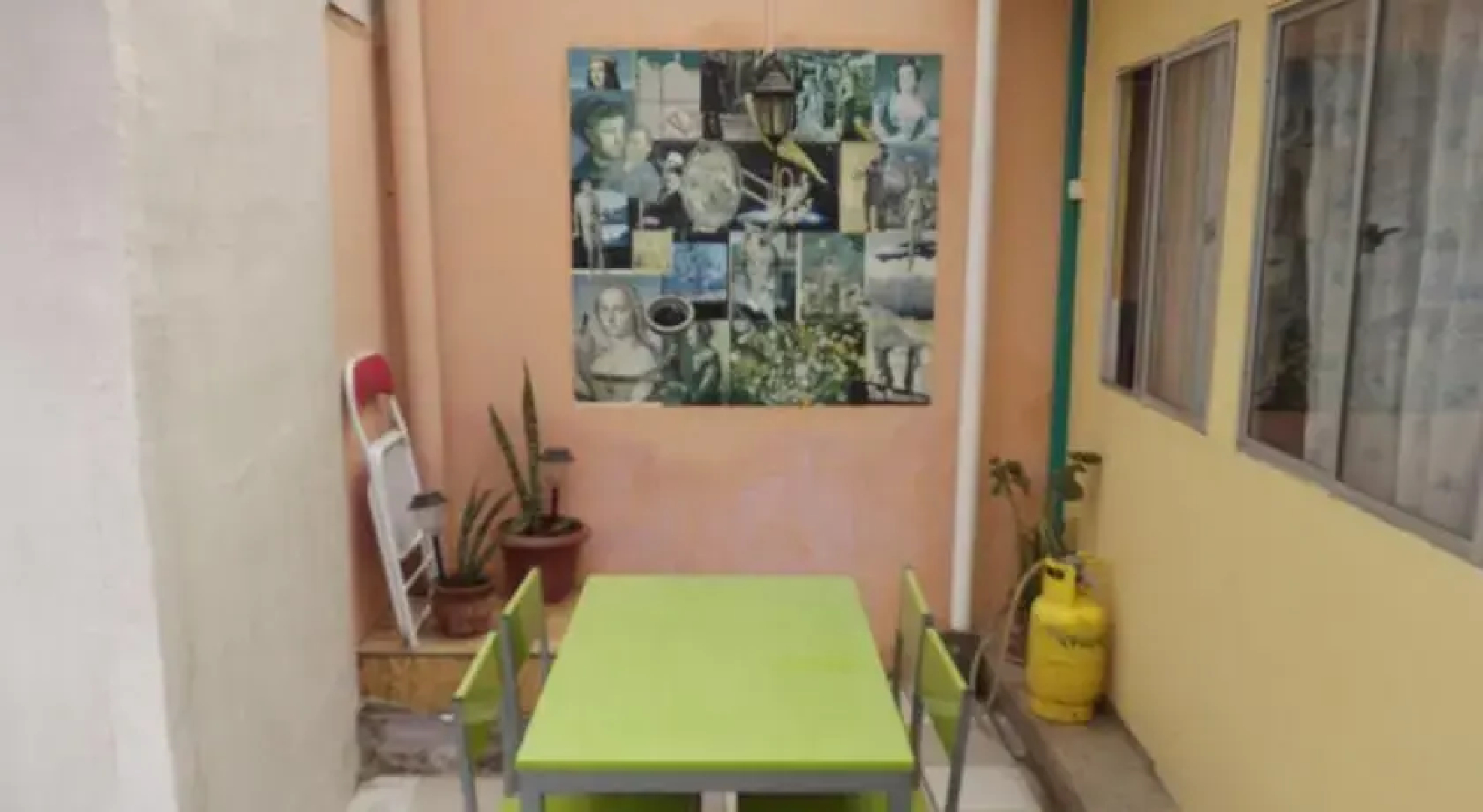 Hostal Akana