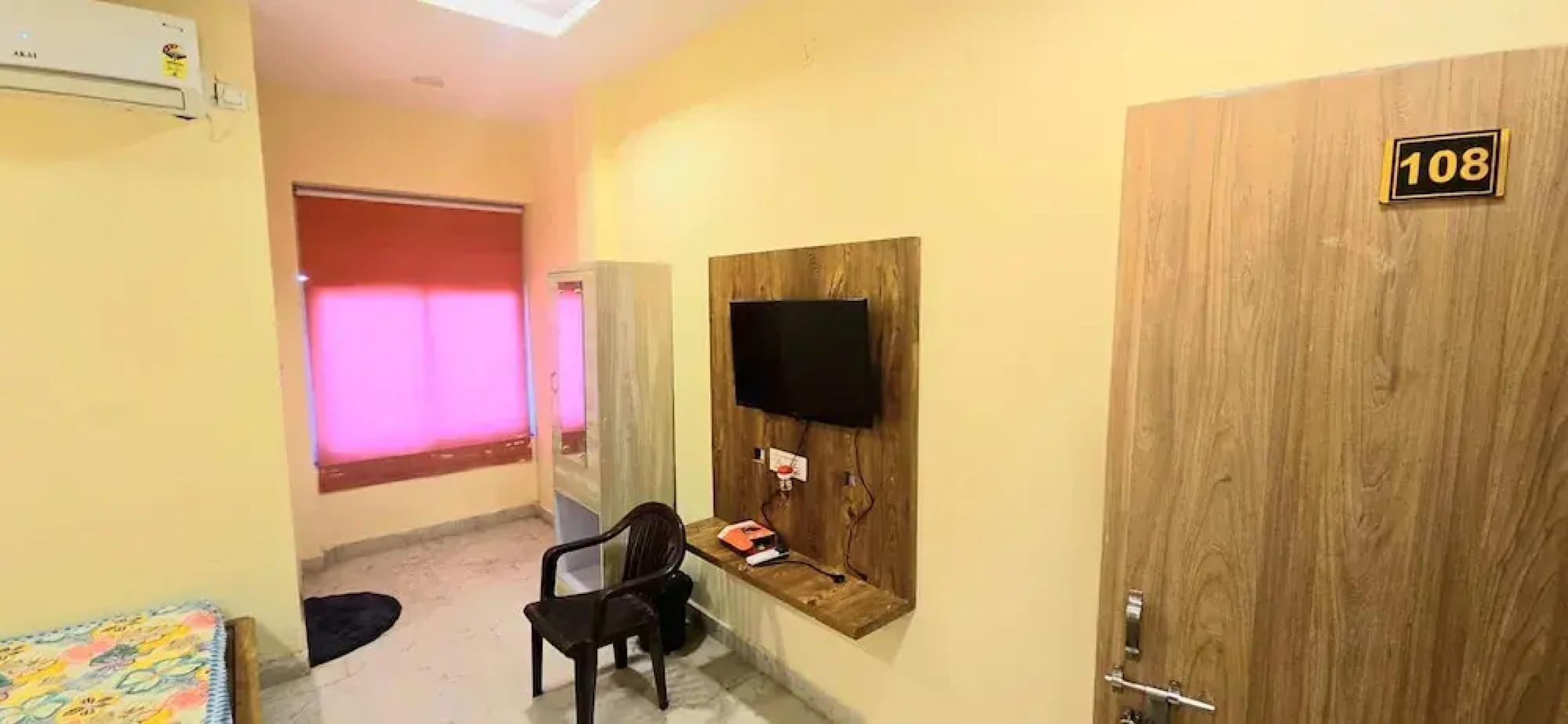 Sunrise Hotel & Restaurant