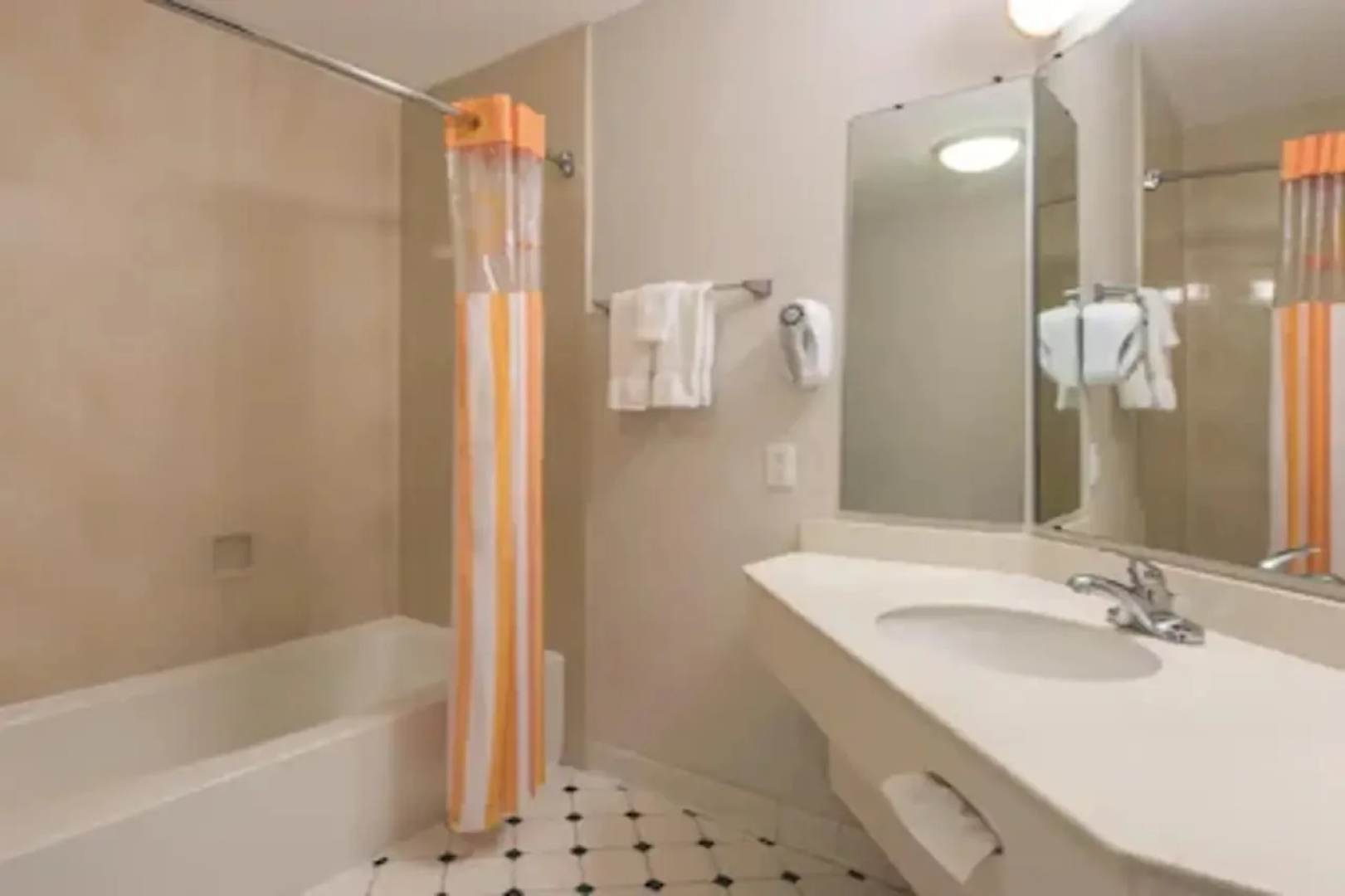 La Quinta Inn New Orleans Causeway