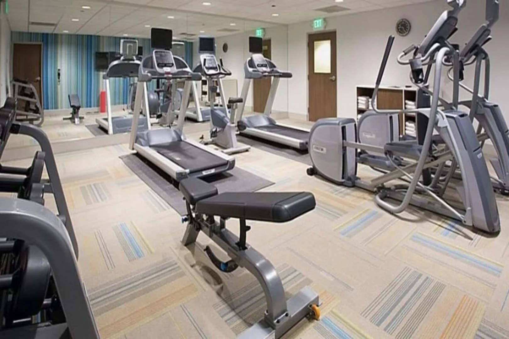 Holiday Inn Express & Suites Staunton by IHG