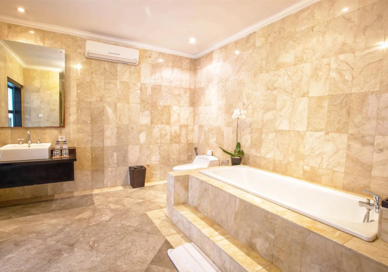 La Villais Kamojang Hotel Seminyak