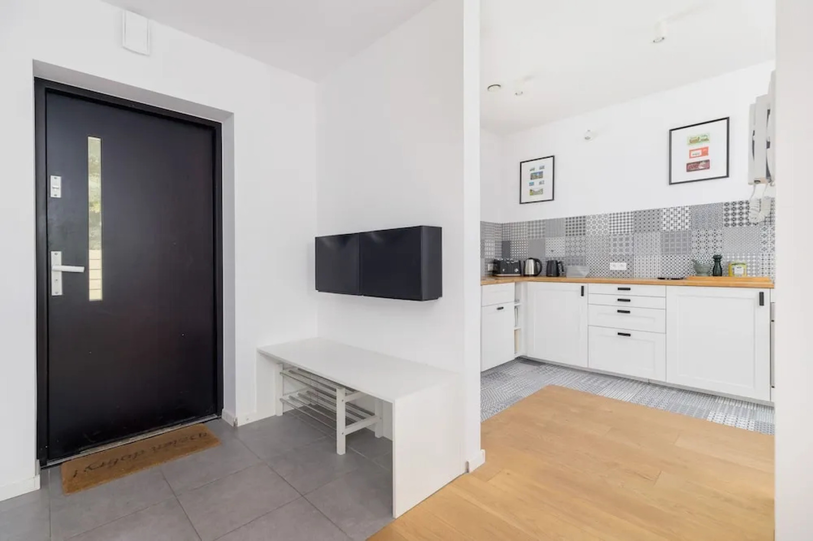 Beautiful House Korzkiew by Renters