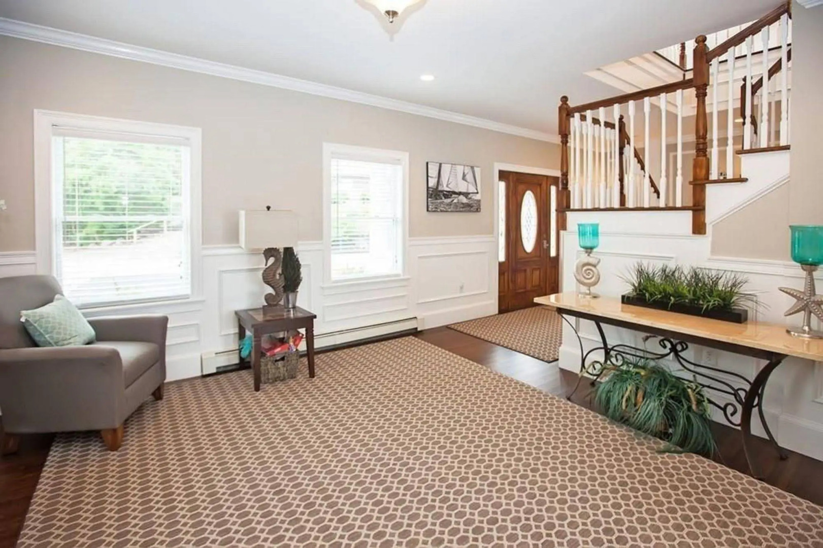 The Beacon Waterfront Inn