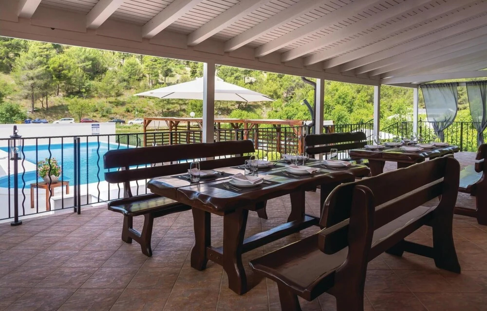 Nice Home in Skradin with Hot Tub, WiFi & 4 Bedrooms