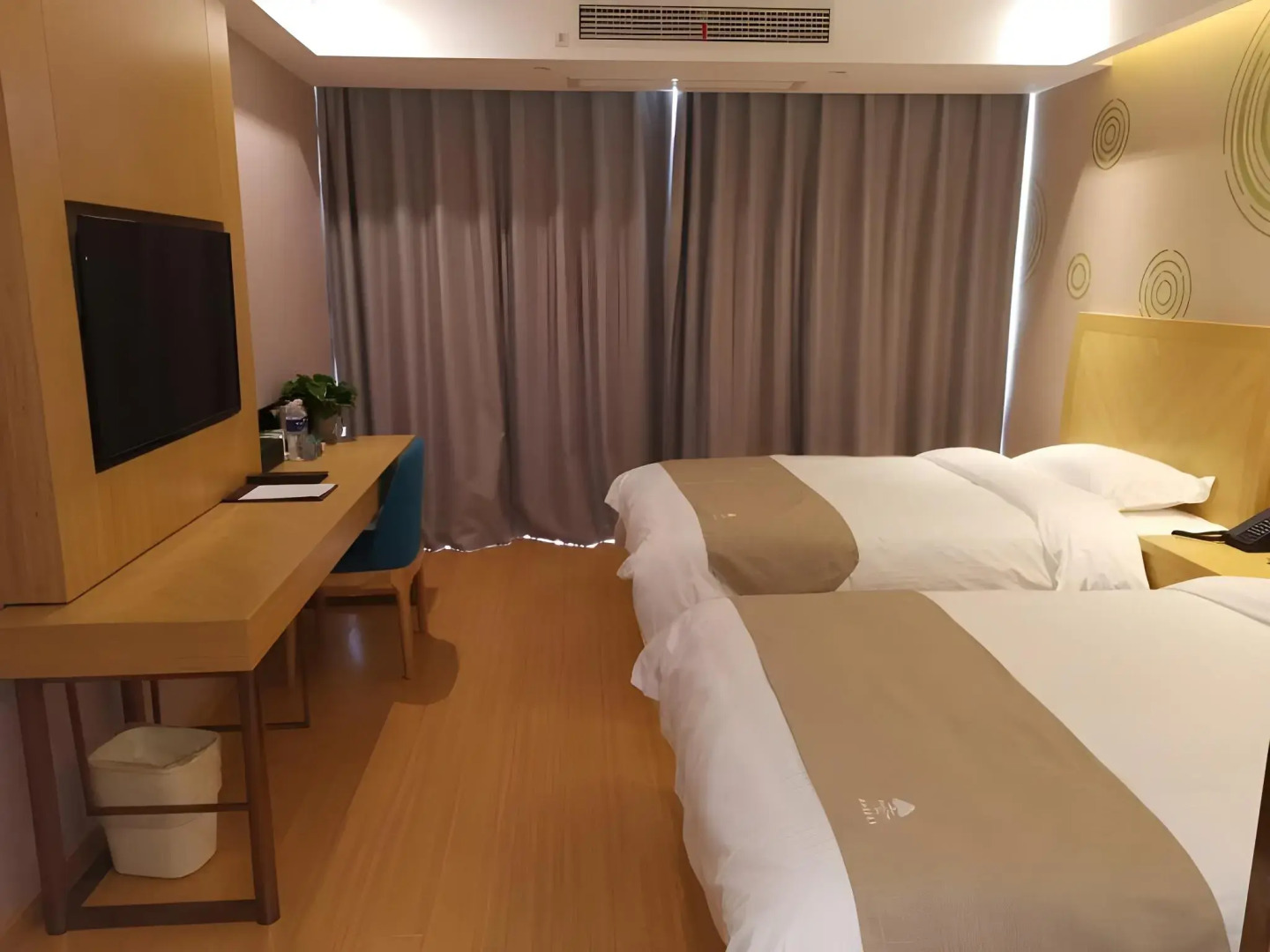 GreenTree Inn Tongling City ZonGYAng County Qishan Road People's Hospital