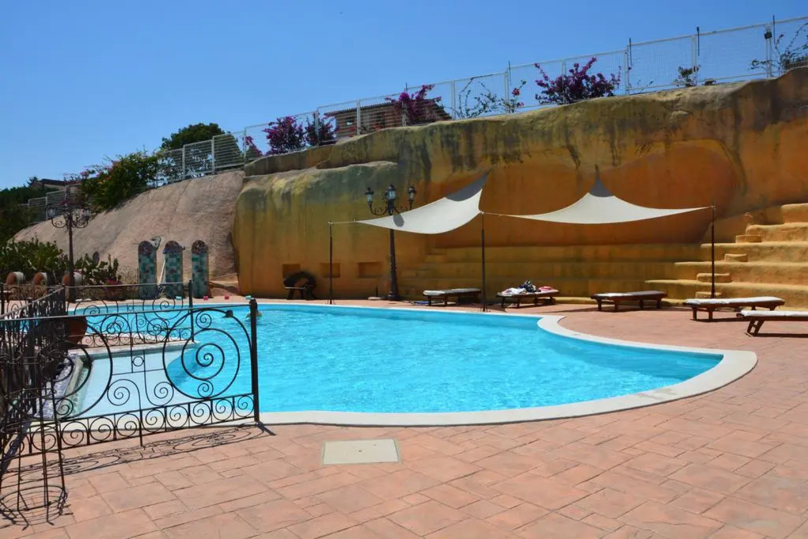Villa Vittoria Hotel