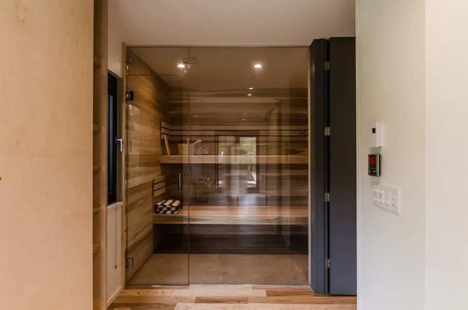 Fraternité-sur-Lac by Location ADP