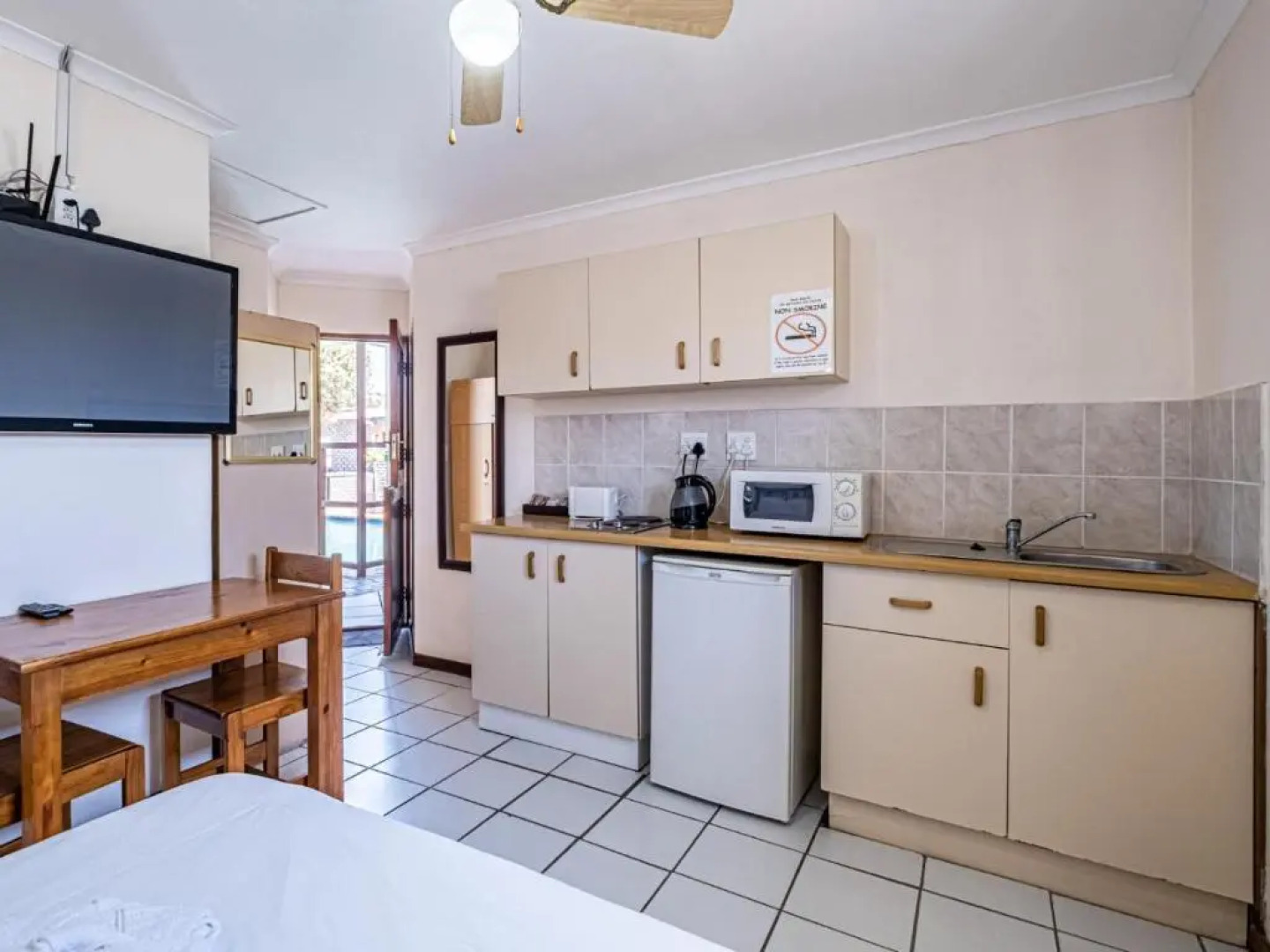 5 Third Avenue Guesthouse