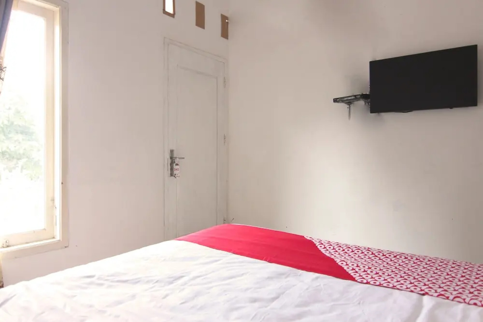 Hotel Garuda by OYO Rooms