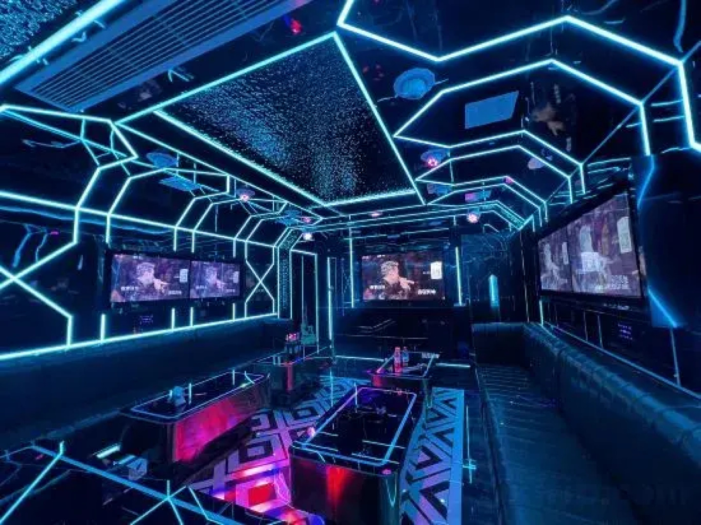 Xishuangbanna Jinghong Yunzhishu Homestay