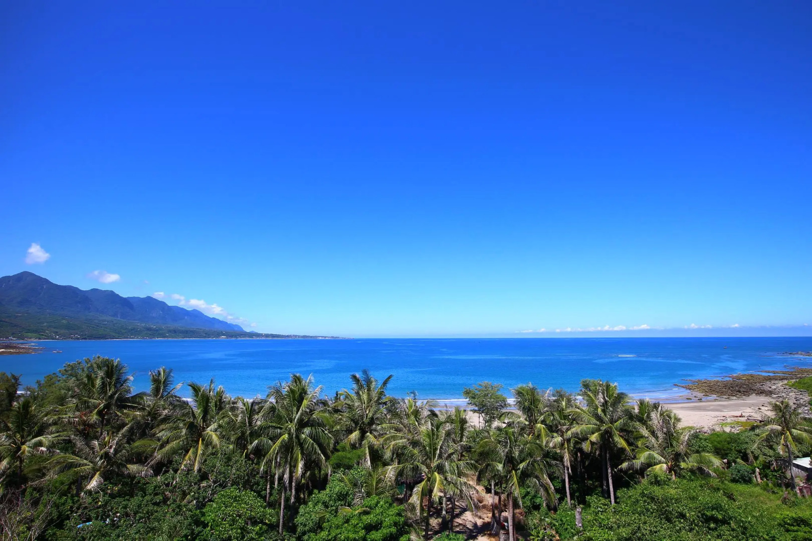 Full Mountain Sea Villa