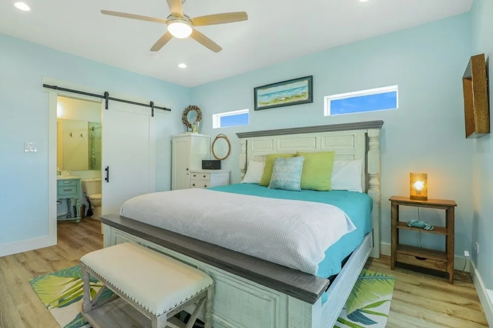 Coral Breeze 3 Bedroom Home by RedAwning