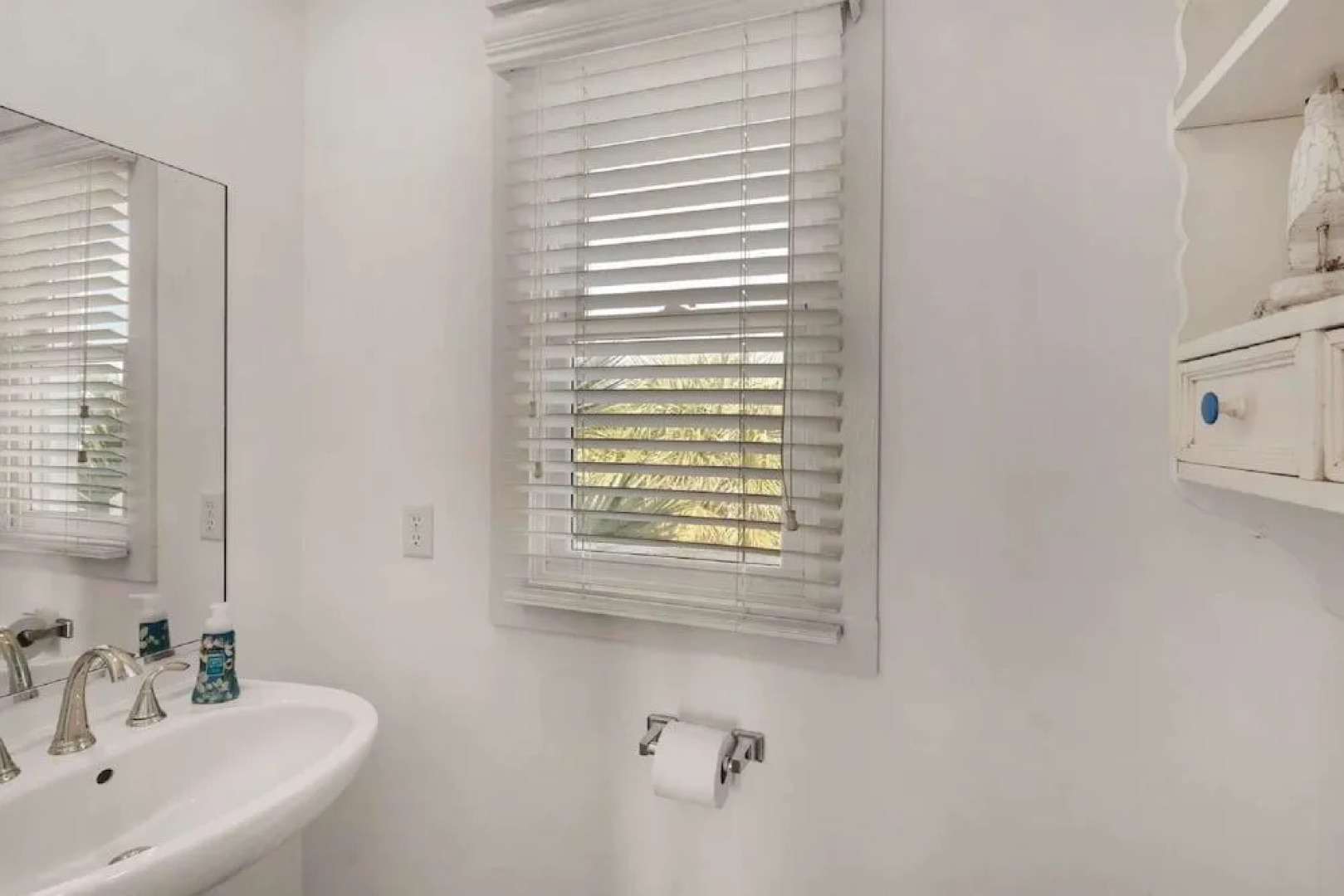 Love Shack 2 Bedroom Apartment