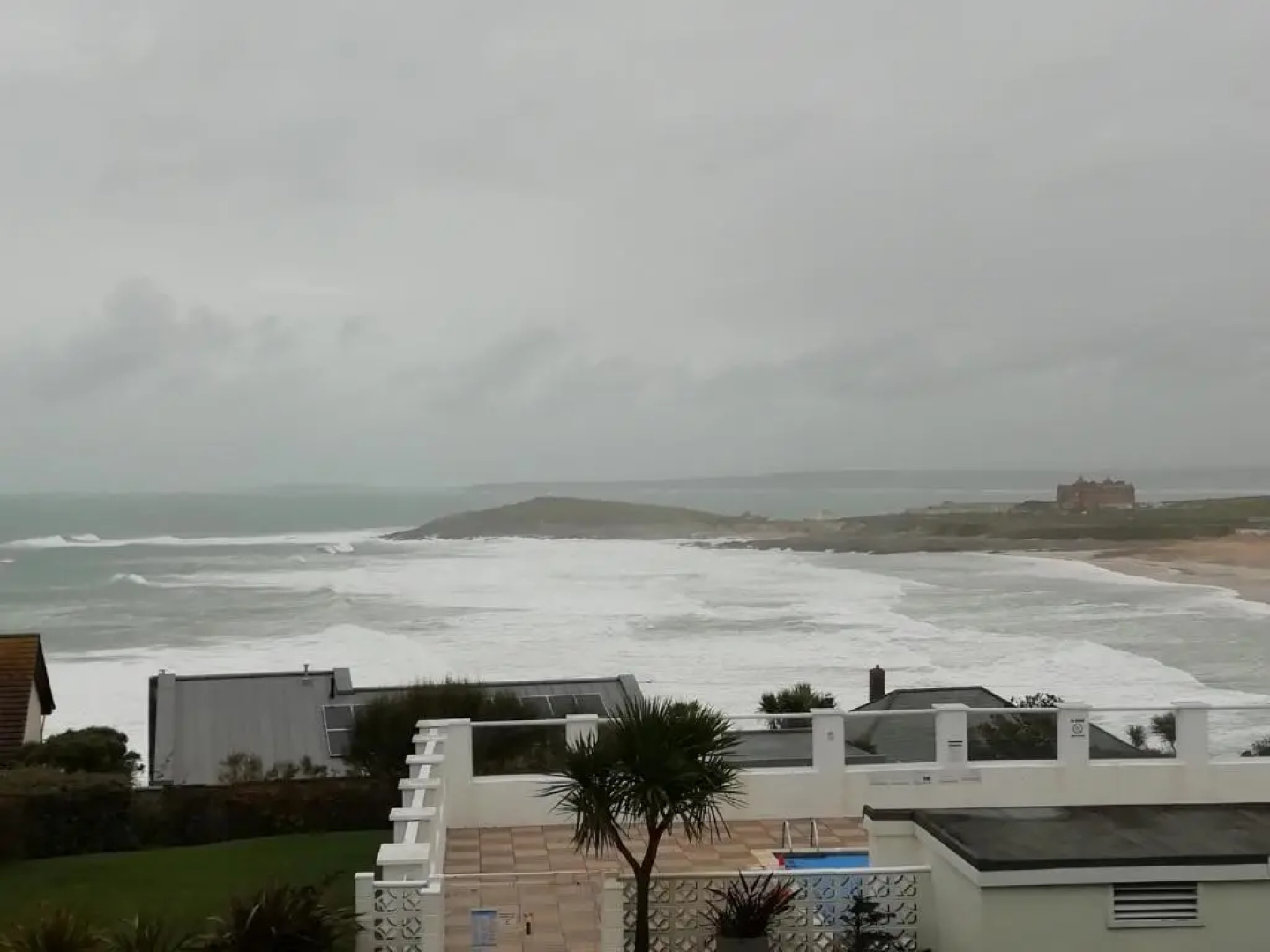 Surf View Apartments
