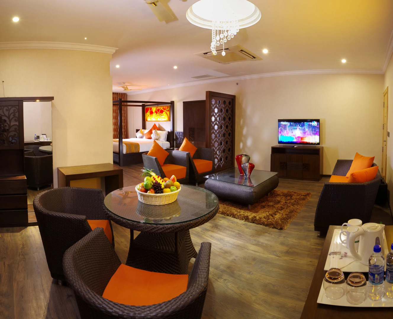 The Panoramic Getaway