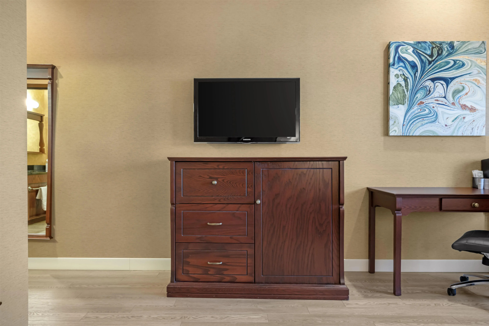 Best Western Plus Fredericton Hotel & Suites