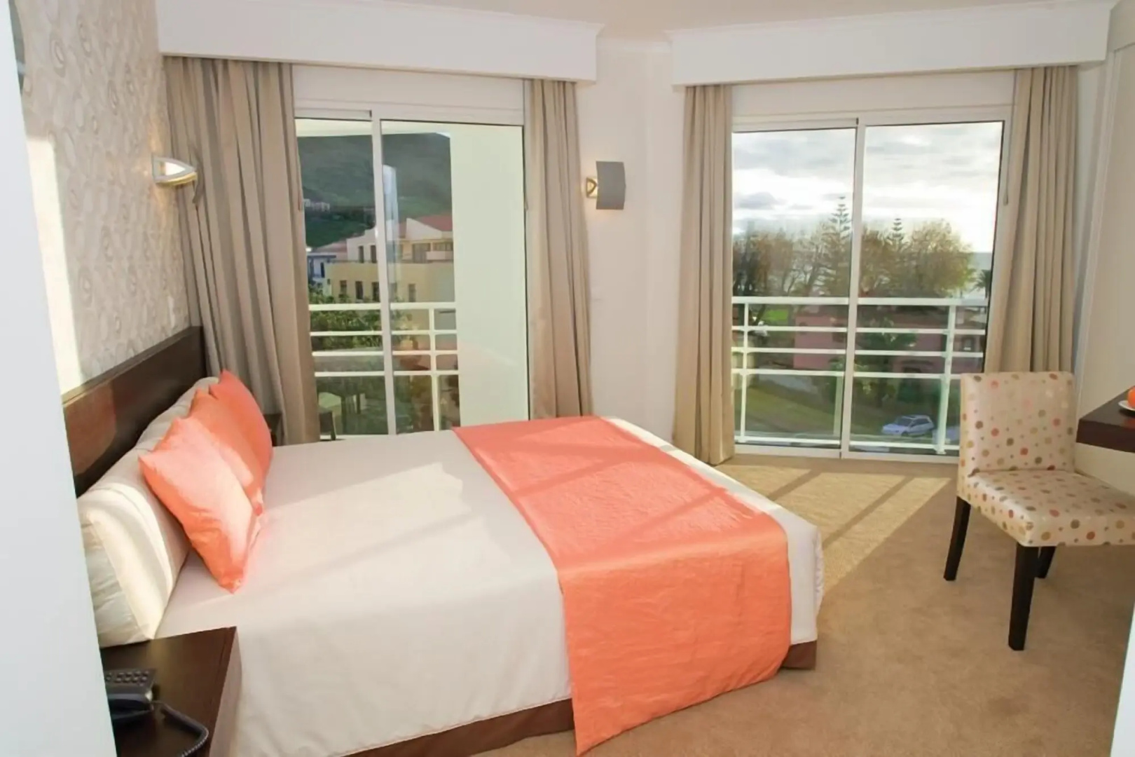 Hotel White Waters