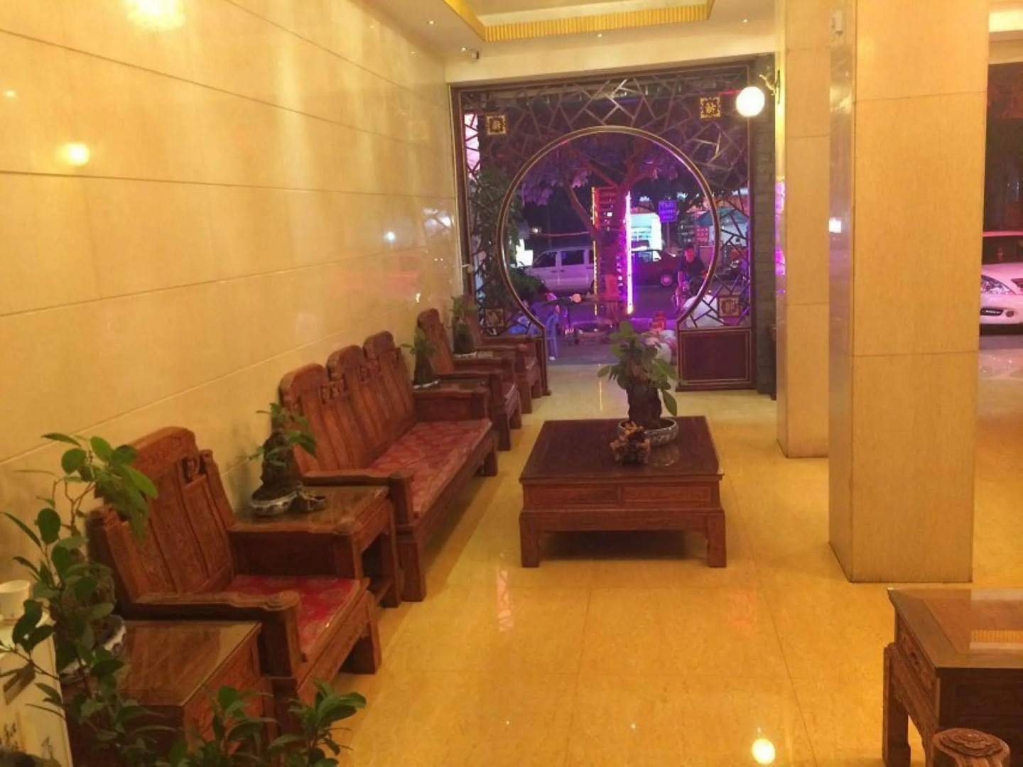 Sanlong Hotel in Kaiyuan City
