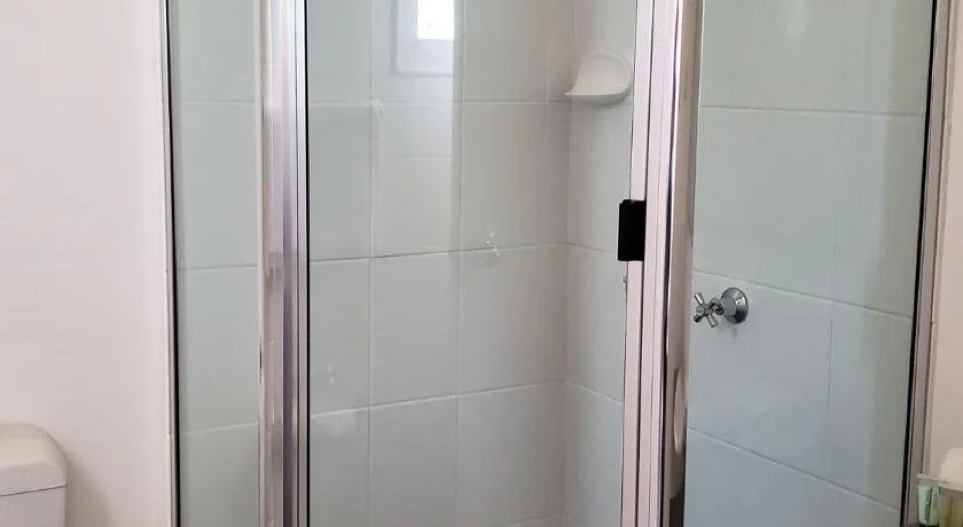 OSheas Windsor Hotel