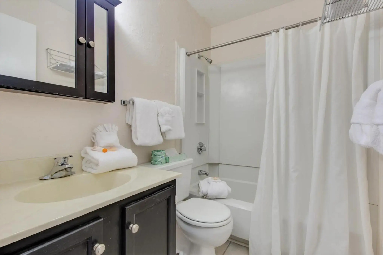 A Tennessee Joy, 1 Bedroom, Indoor Pool, WiFi, Fireplace, Sleeps 2