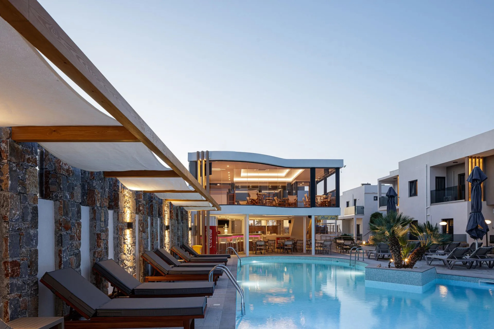 Golden Bay Boutique Hotel & Bungalows