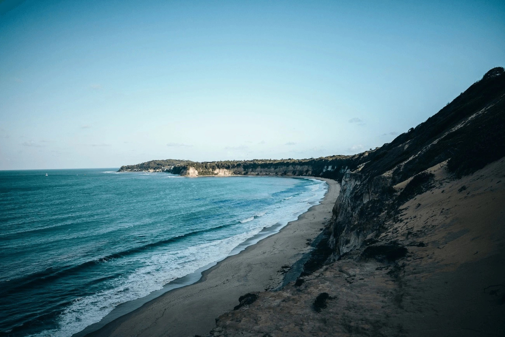 Madeiro Beach Hotel And Resort