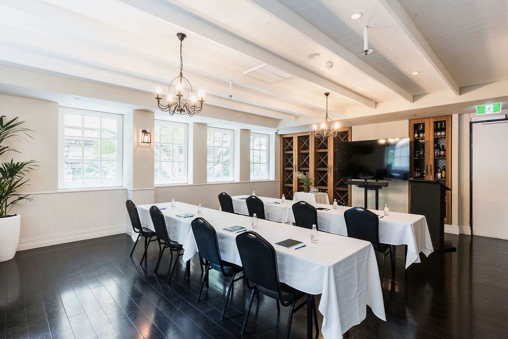 Отель Rydges Australia Square