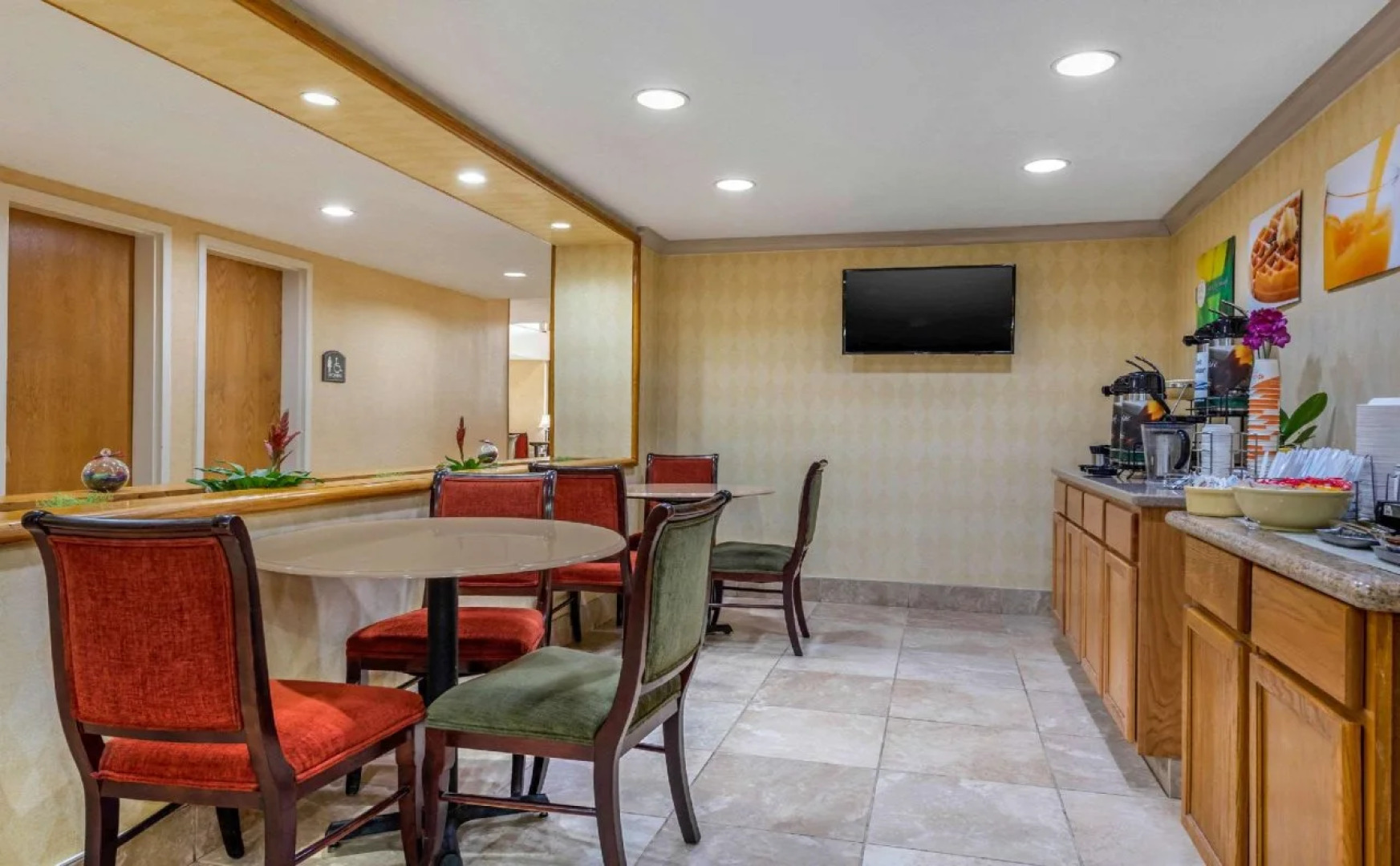 Quality Inn Fort Wayne