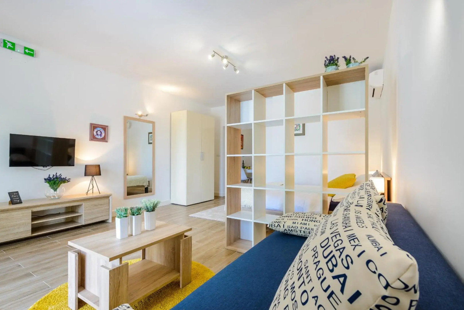 Tandem Apartments with Swimming pool