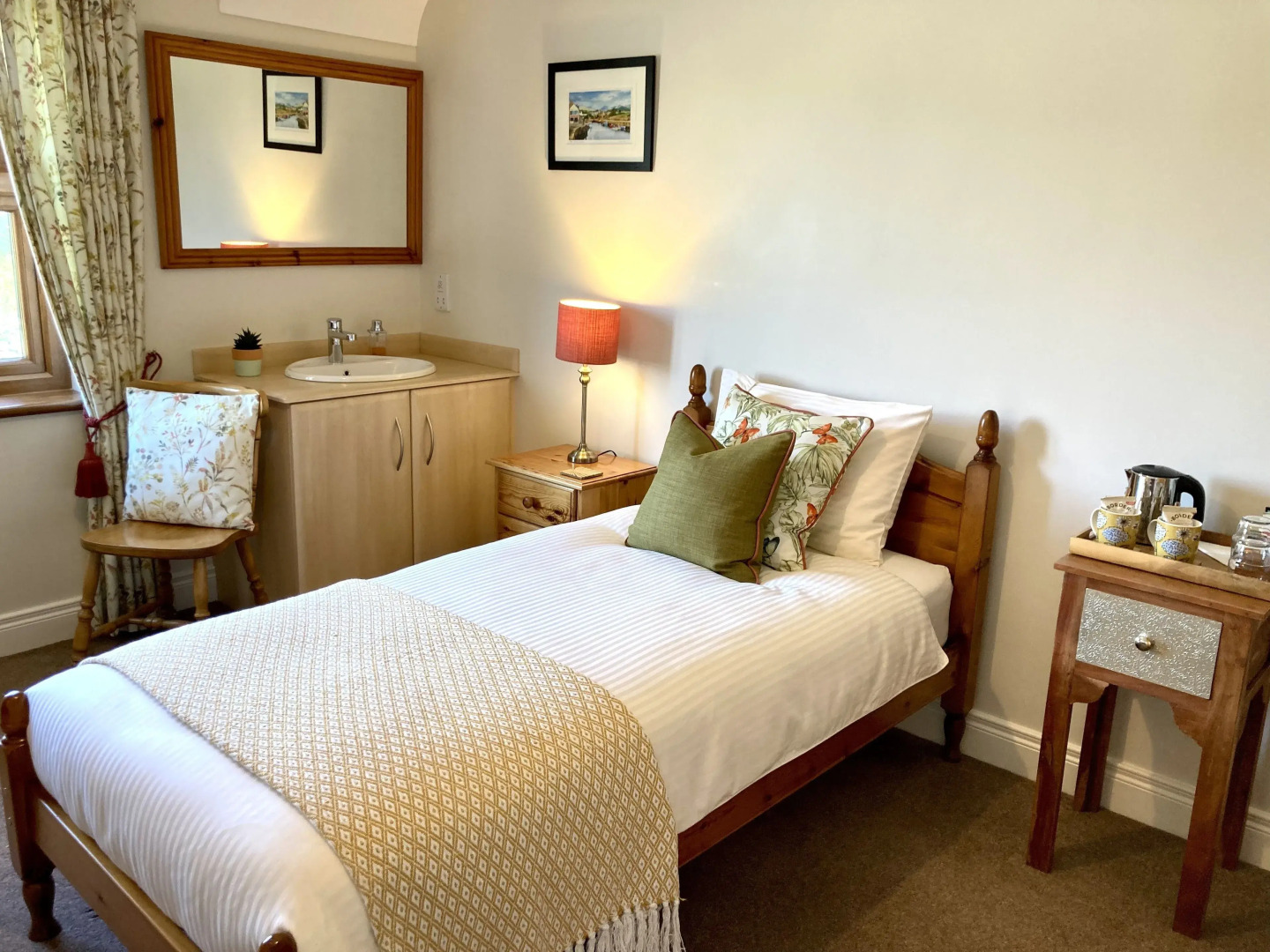 Mourne Country House