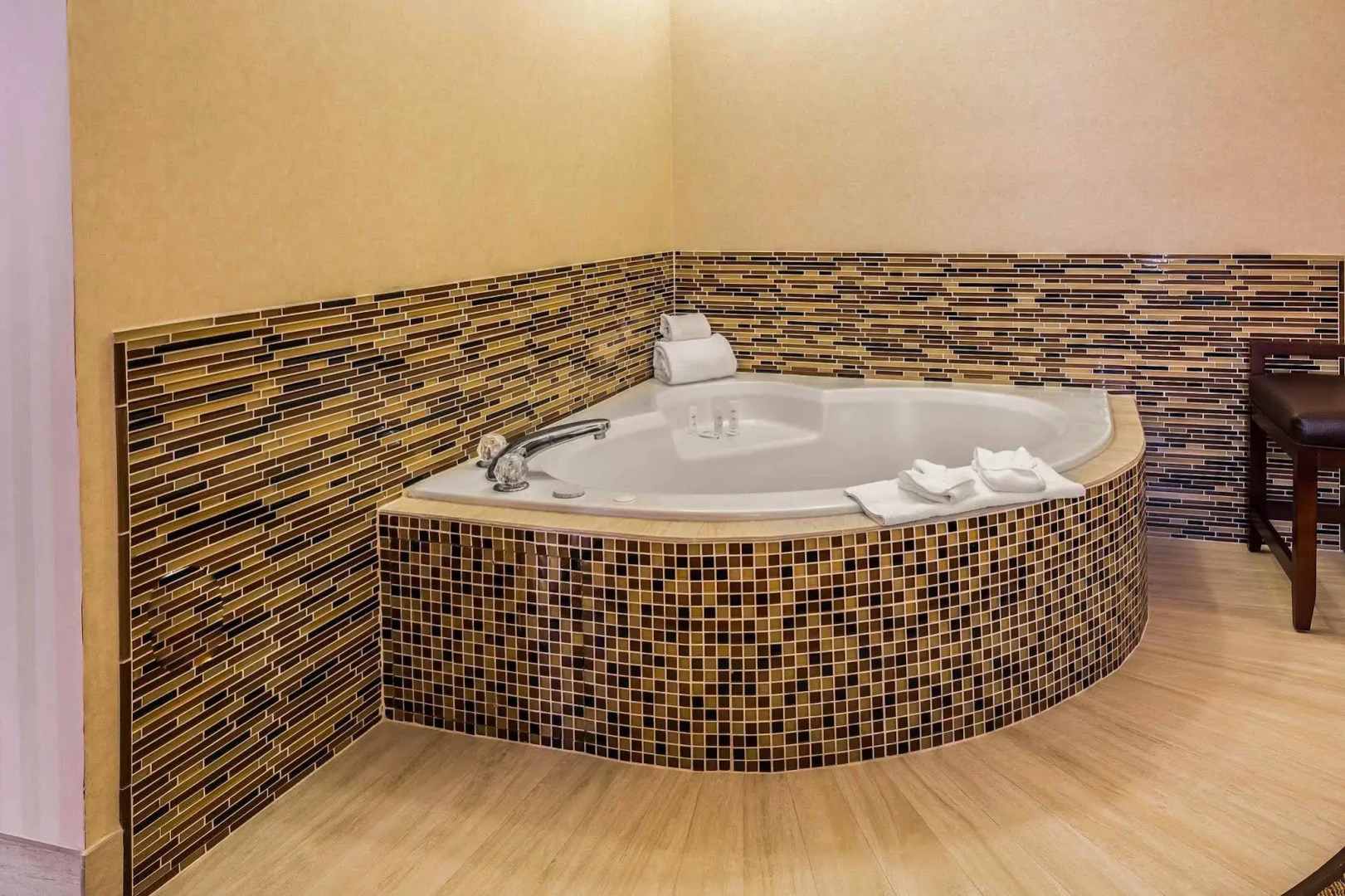 Comfort Suites Stafford Near Sugarland