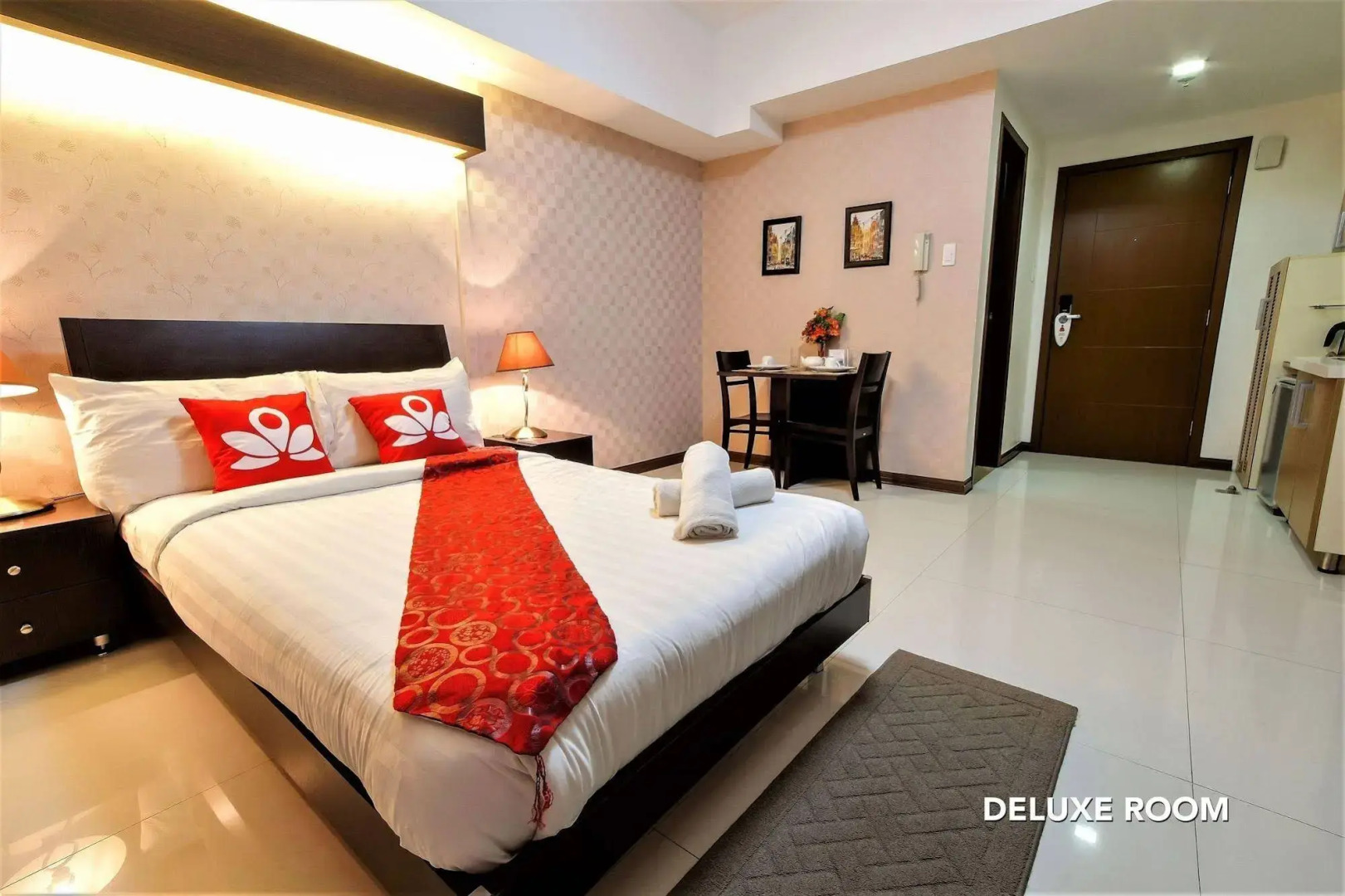 Sunshine City Suites