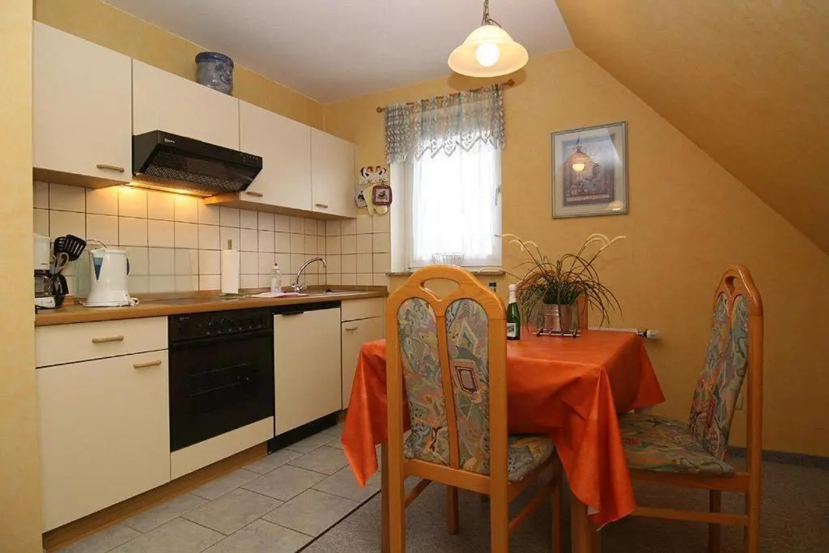 Haus Schumacher, Wohnung 1