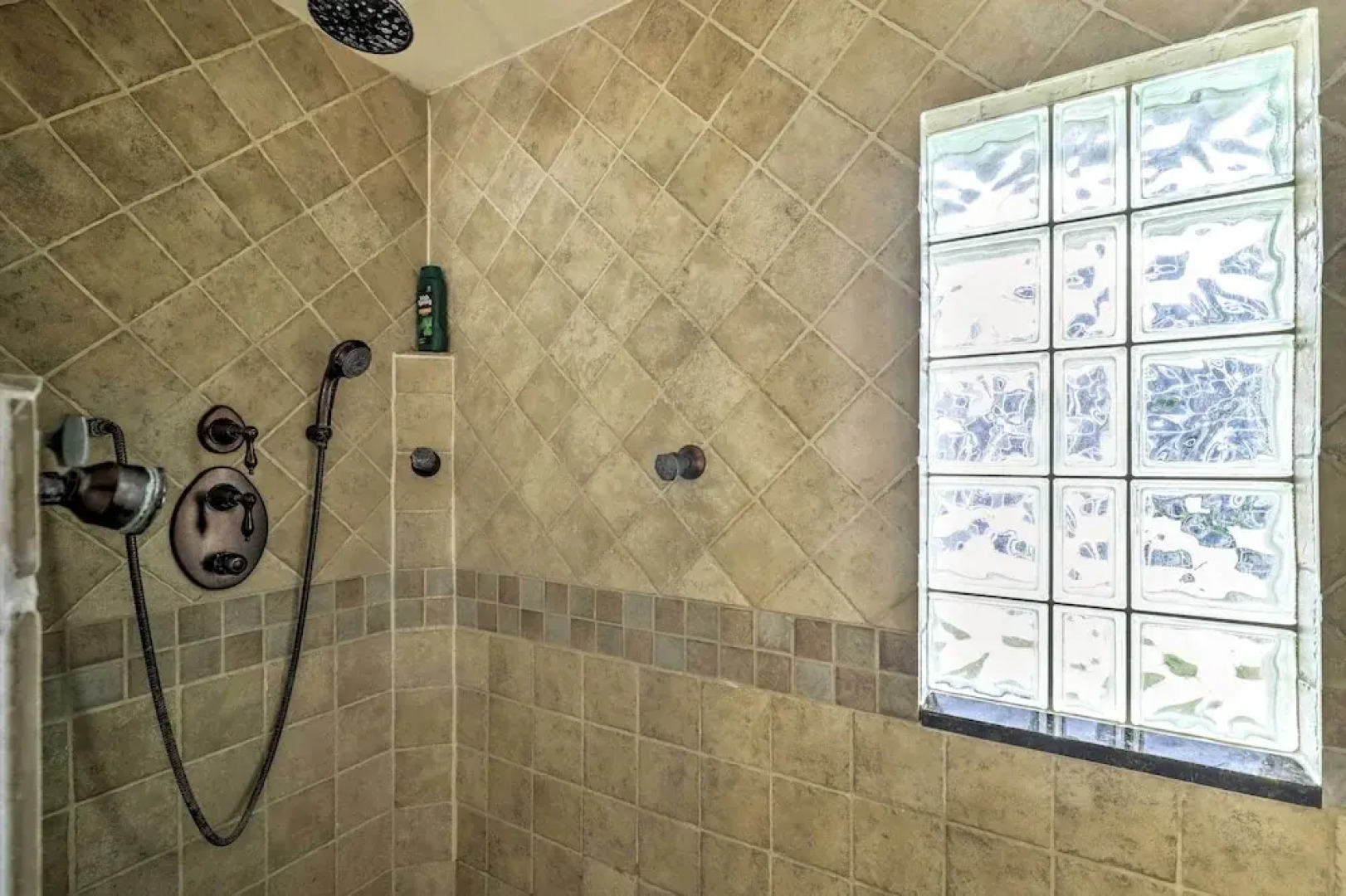 Apollo Beach Waterfront Retreat w/ Boat Dock!